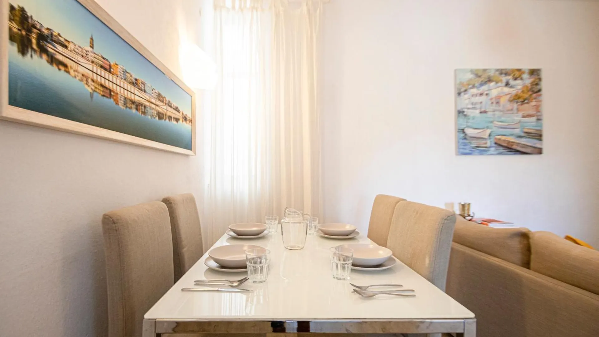 3 Bedroom Apartment With Stunning Guadalquivir Views Seville