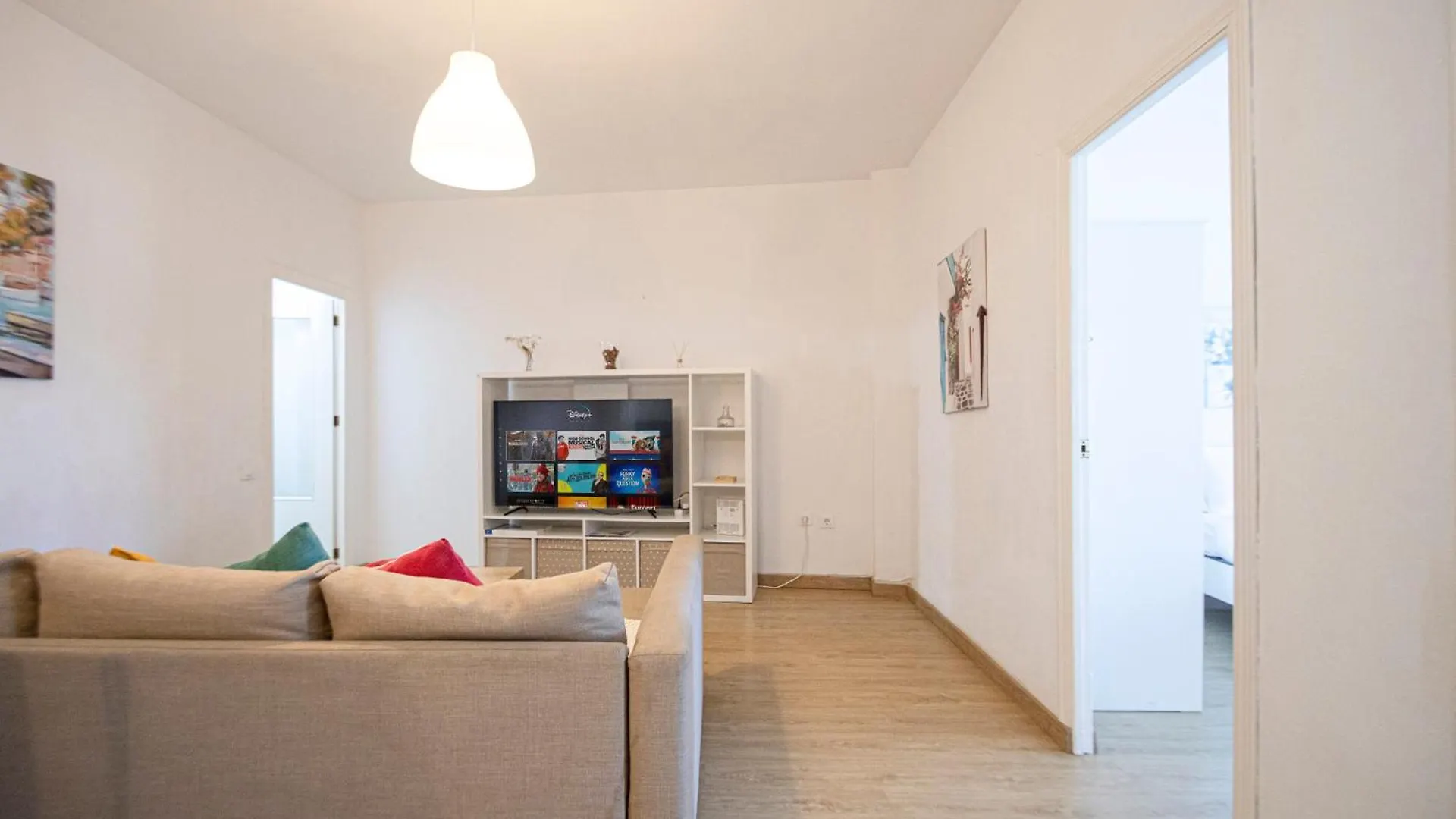 3 Bedroom Apartment With Stunning Guadalquivir Views Seville