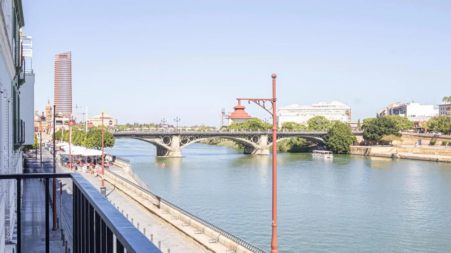 3 Bedroom Apartment With Stunning Guadalquivir Views Seville Spain